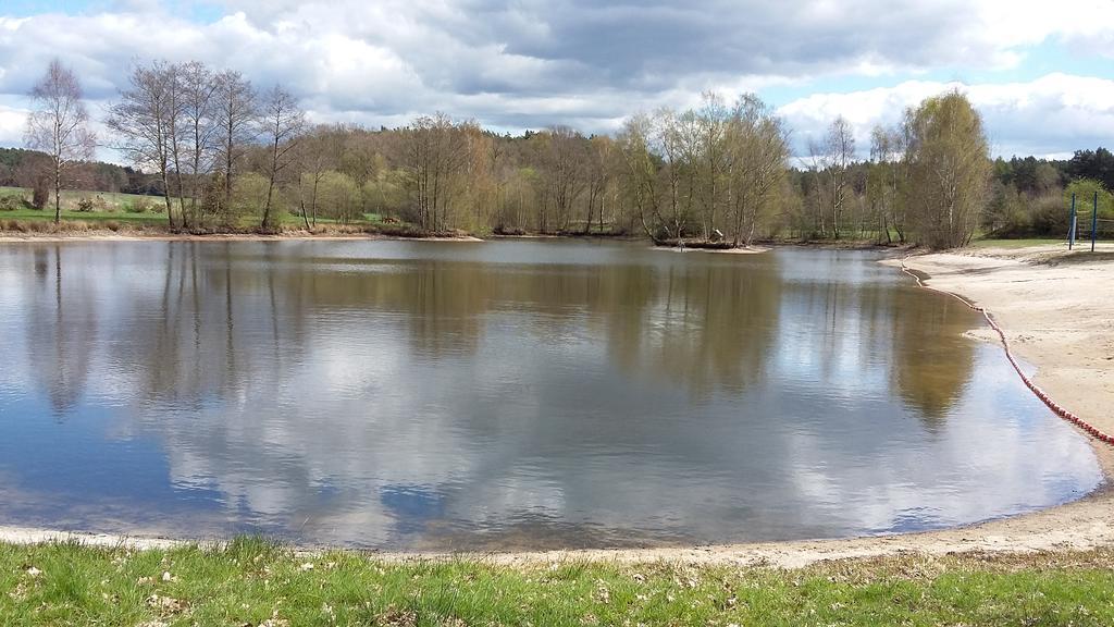 Gaestezimmer - Campingplatz Am Muehlenbach Soltau Bagian luar foto